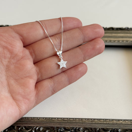 Collar Estrella con Circones