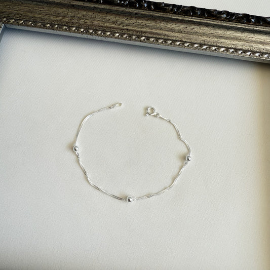 Pulsera Torcida con Esferas