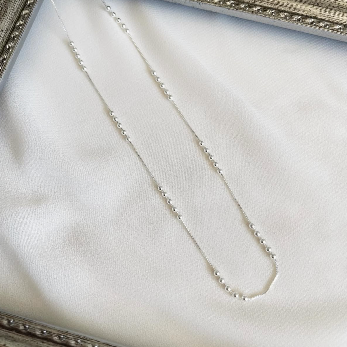 Cadena Veneciana con Esferas