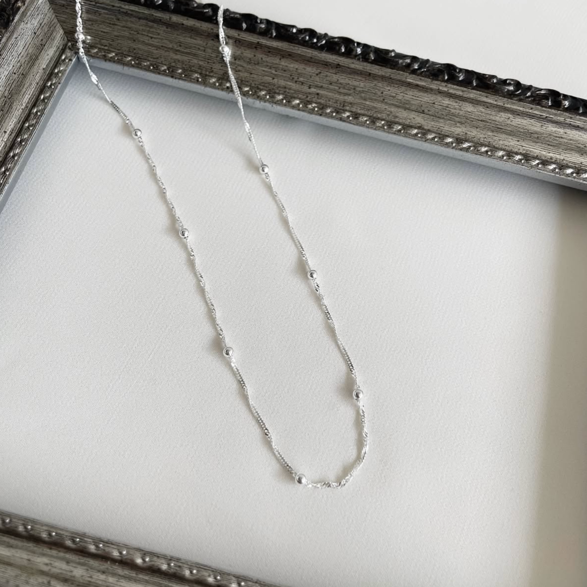 Cadena Espiral con Esferas