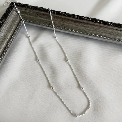 Cadena Turbillon con Esferas