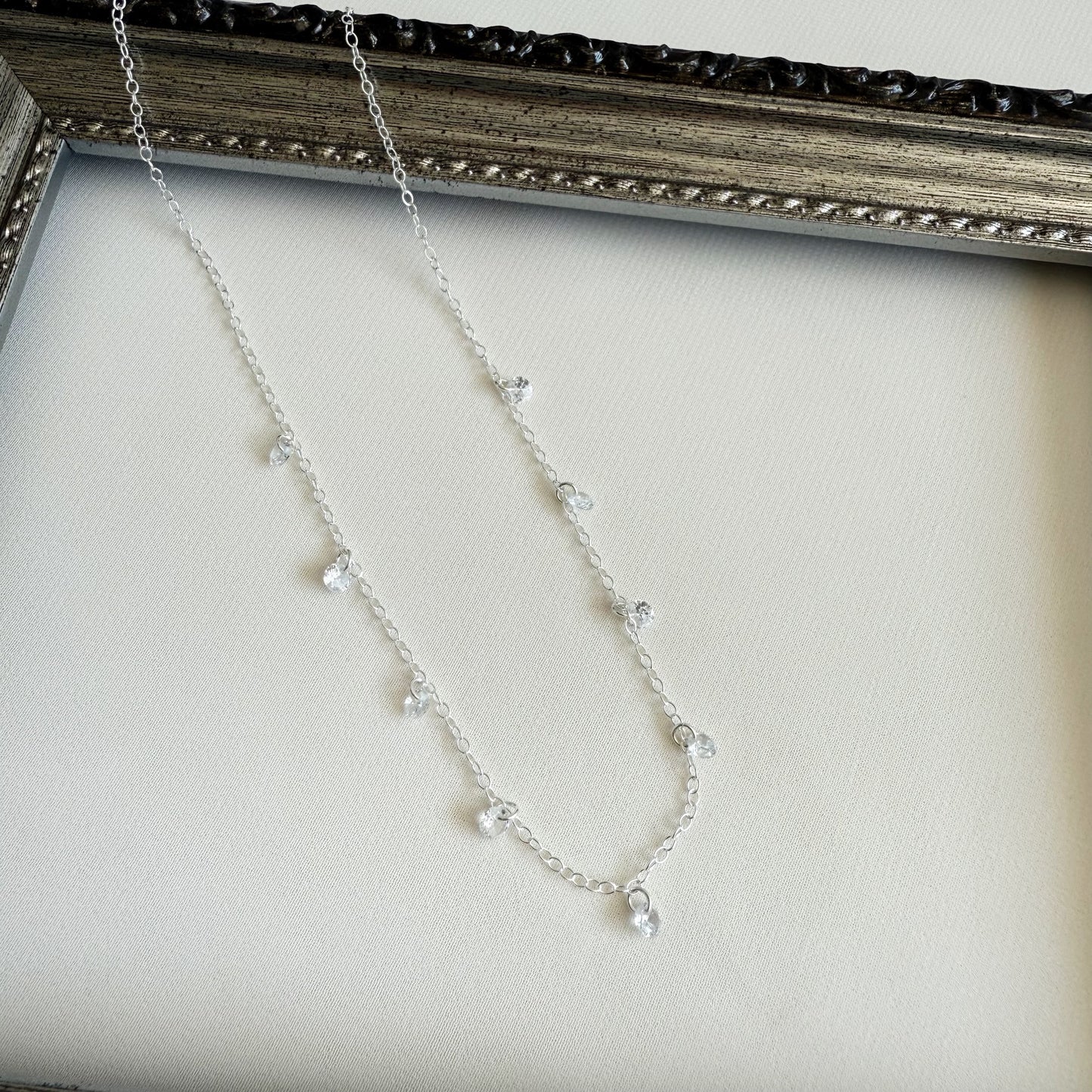 Collar Circones Blancos