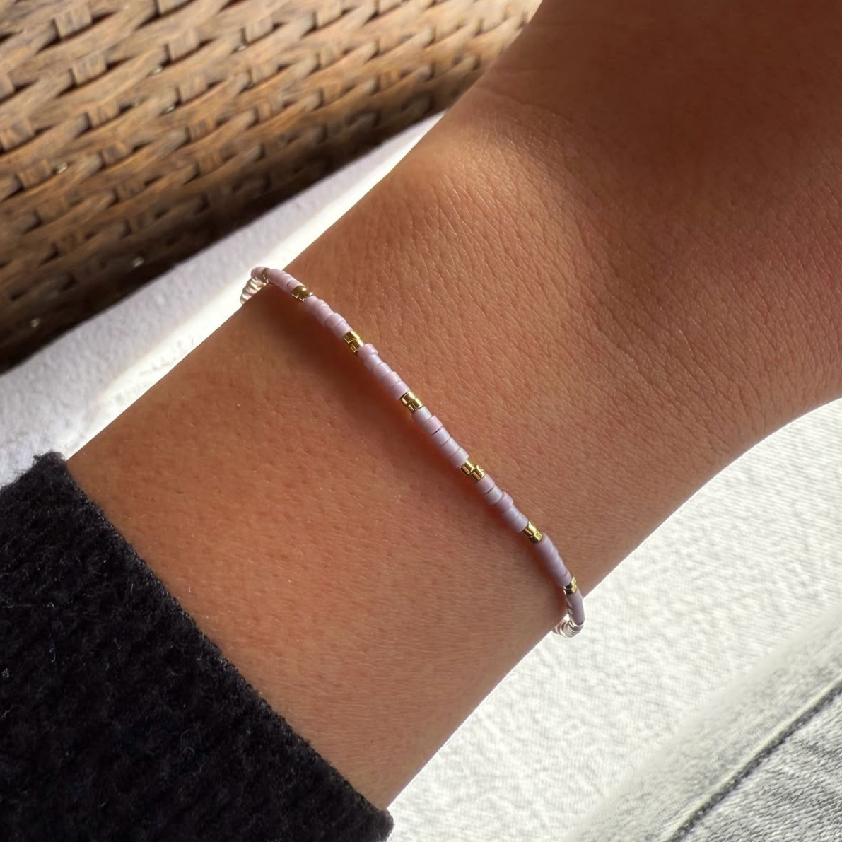 Pulsera con Broche Miyuki Delica - Lila