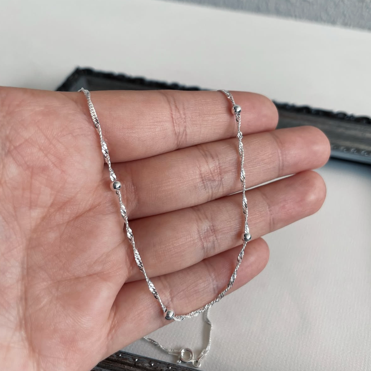 Cadena Espiral con Esferas