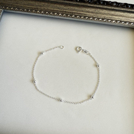 Pulsera Tradicional con Esferas