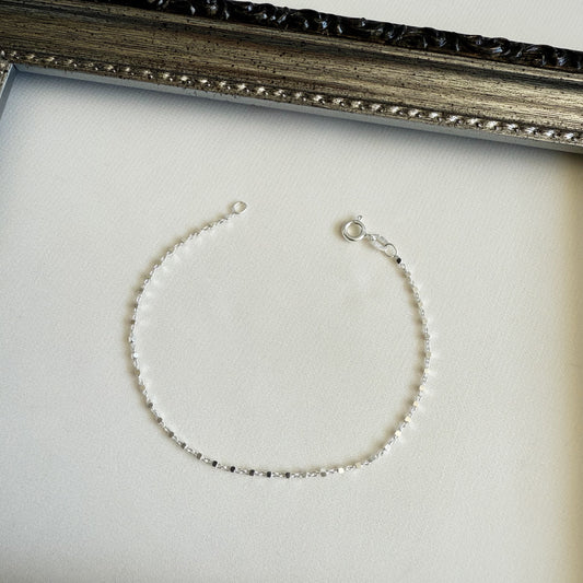 Pulsera Tradicional con Cubos