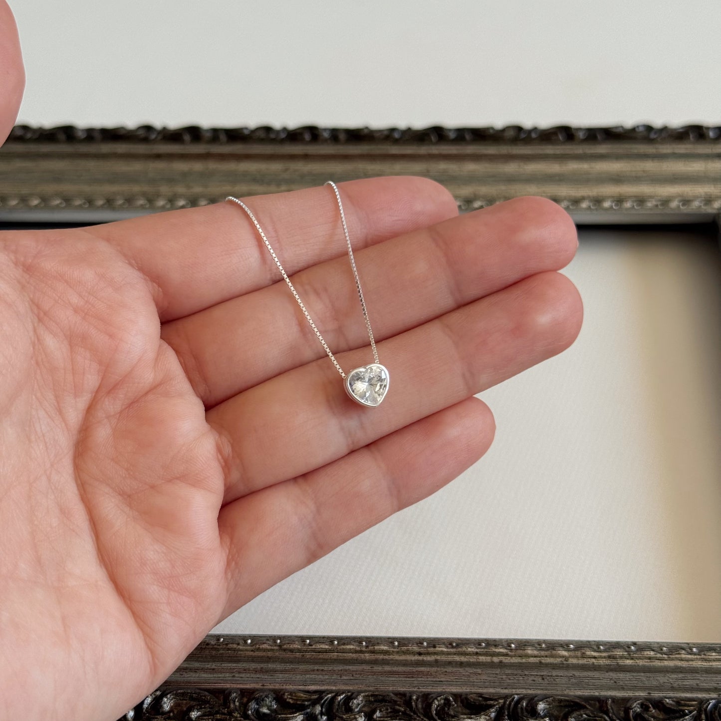 Collar Punto de Luz Corazón