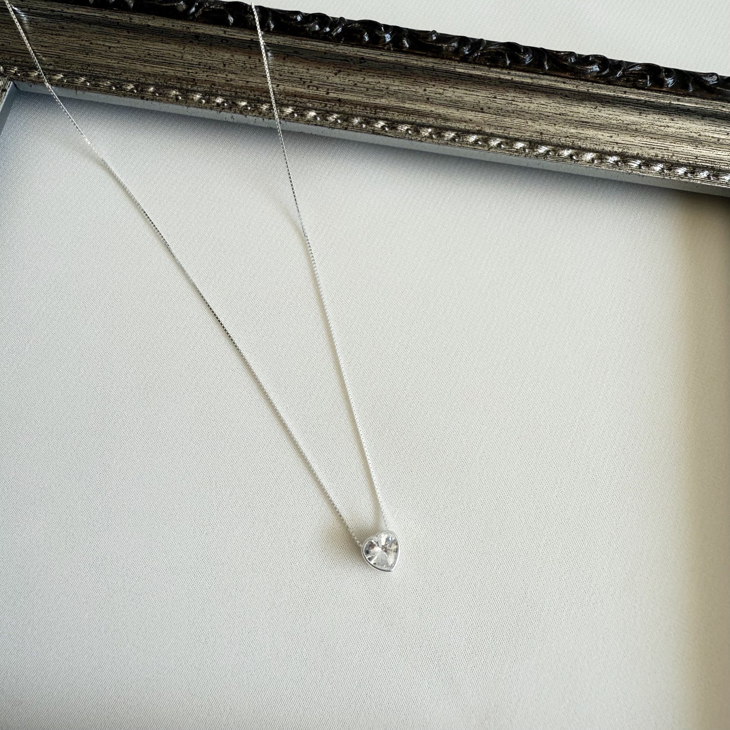 Collar Punto de Luz Corazón